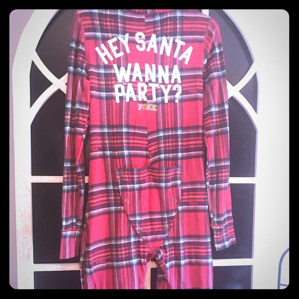 VS Pink Plaid  Sleeper Large